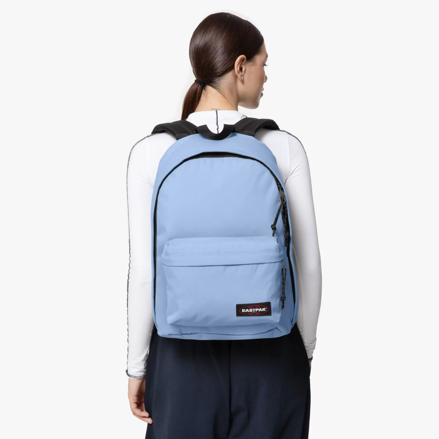 OUT OF OFFICE*Eastpak Shop